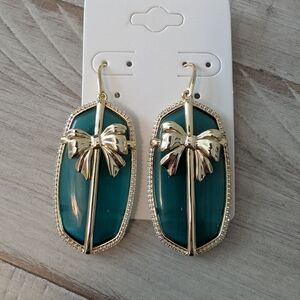 Kendra Scott Danielle Gold Bow Earrings Green